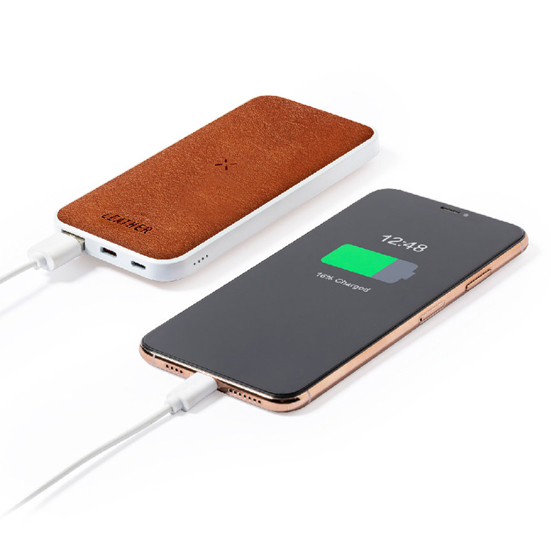 Powerbank aus recyceltem Leder